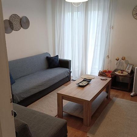 Apartment In The Center Near The Sea Kavala Esterno foto