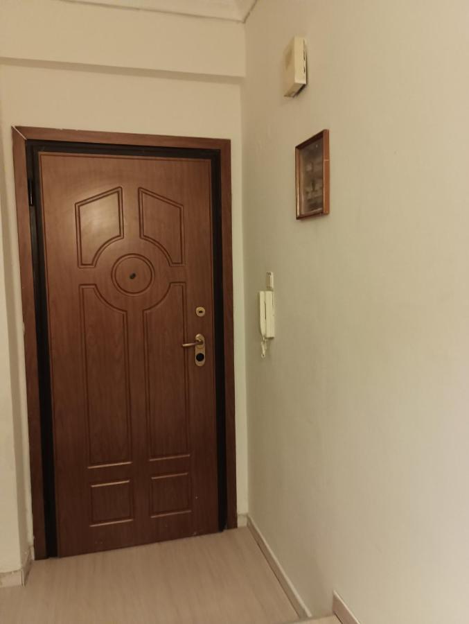 Apartment In The Center Near The Sea Kavala Esterno foto