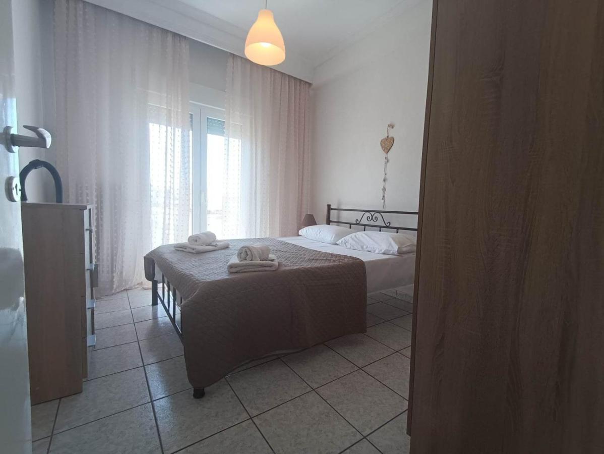 Apartment In The Center Near The Sea Kavala Esterno foto