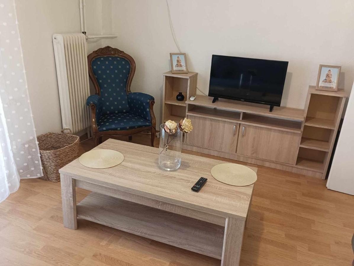 Apartment In The Center Near The Sea Kavala Esterno foto