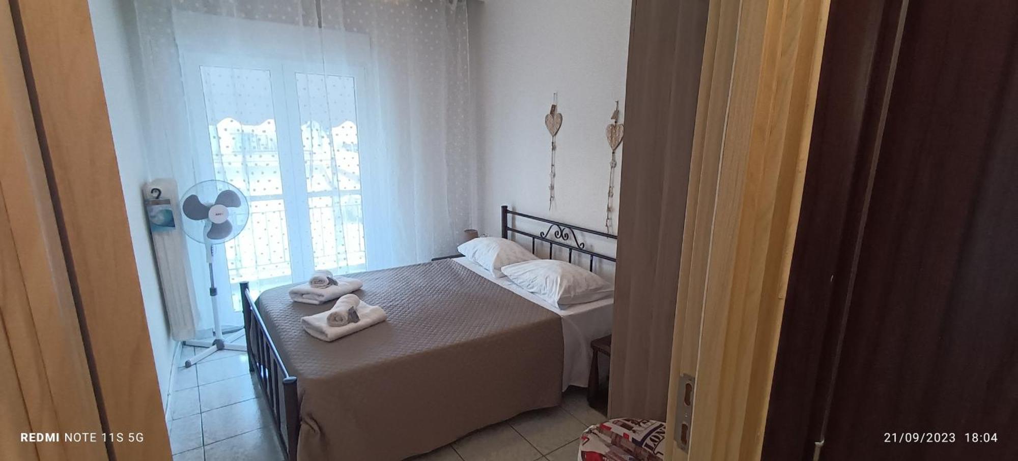 Apartment In The Center Near The Sea Kavala Esterno foto