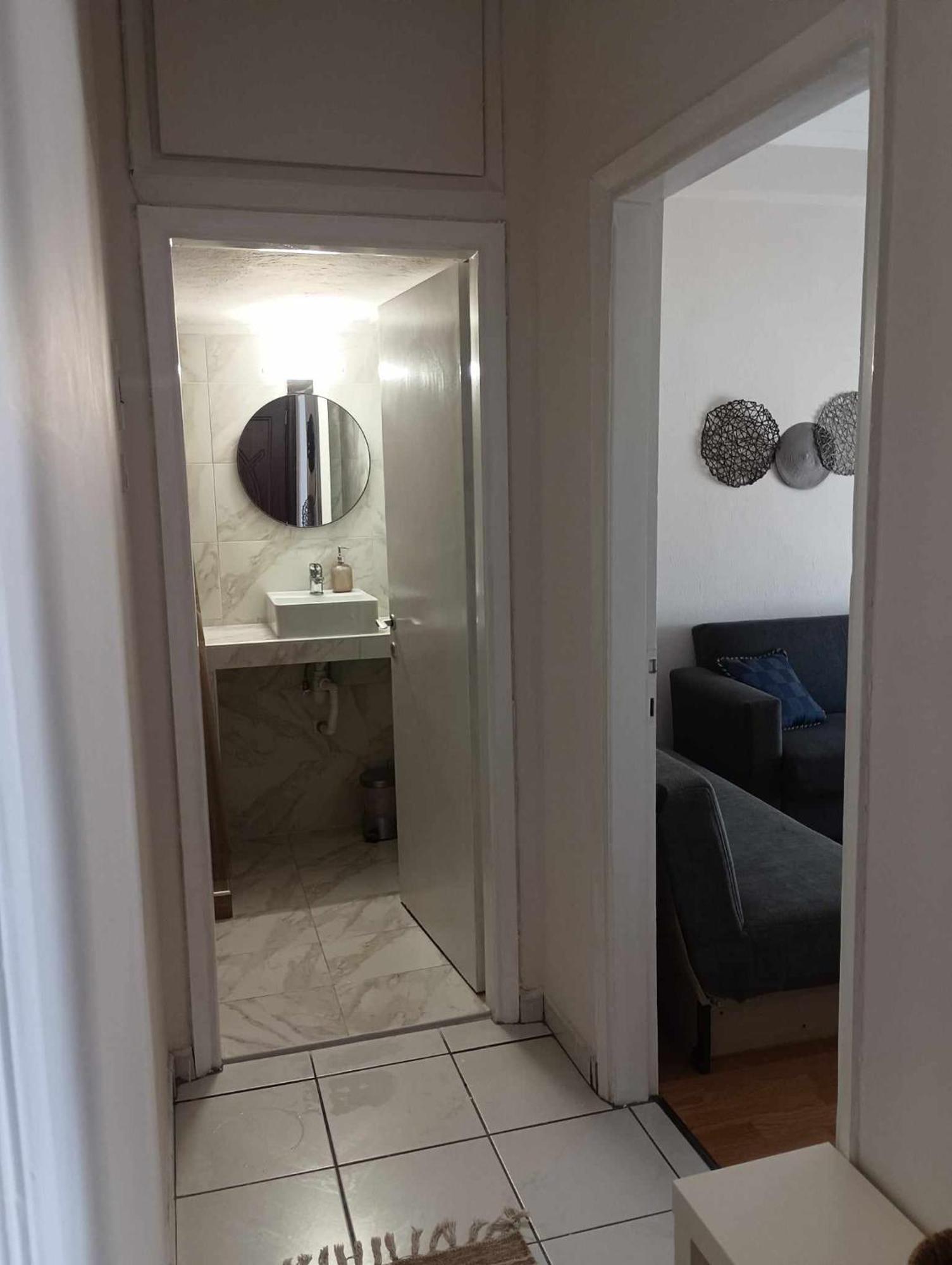 Apartment In The Center Near The Sea Kavala Esterno foto